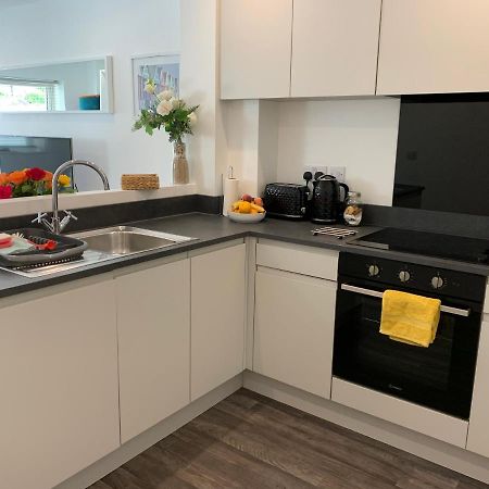 Bournemouth Nr Town Beach Train Coach Shops Lovely Entire Apartment Allows Quiet Good Dogs Екстериор снимка